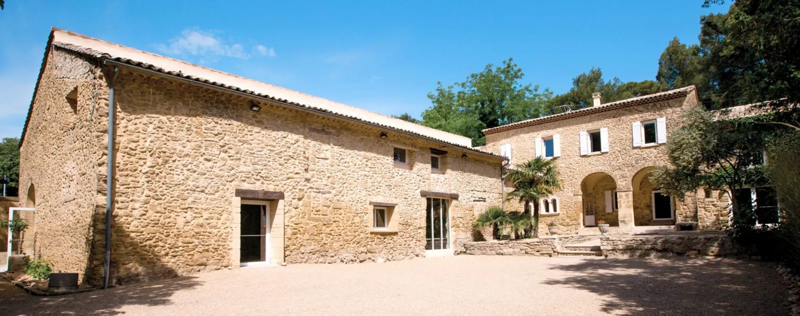 Abbaye du Grand Gigognan, Sorgues, France: площадка для мероприятий