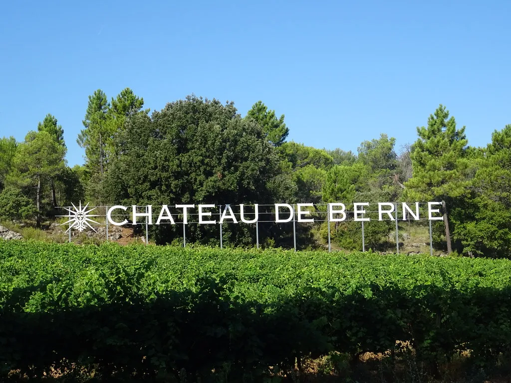 Château de Berne, Flayosc, France: площадка для мероприятий