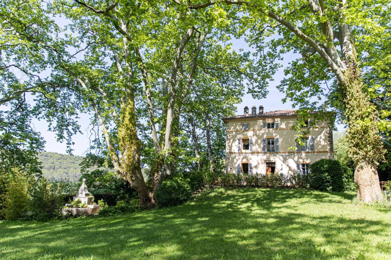 Château Mentone, Saint-Antonin-du-Var, France: площадка для мероприятий