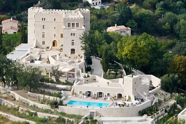 Château Saint-Jeannet, Saint-Jeannet, France: площадка для мероприятий