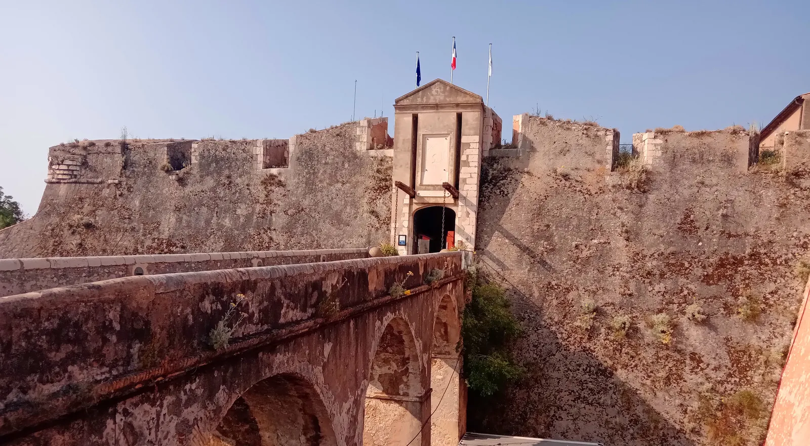 Citadelle de Villefranche-sur-Mer, Villefranche-sur-Mer, France: площадка для мероприятий