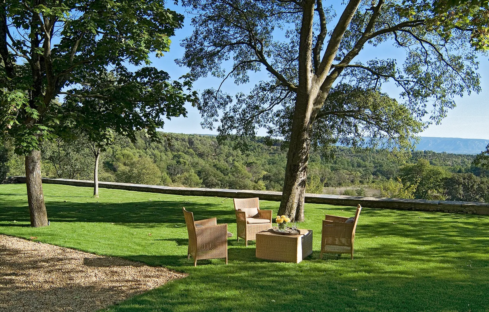 Domaine du Vallon des Sources, Saumane-de-Vaucluse, France: площадка для мероприятий
